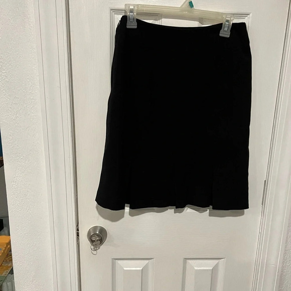 Hillard & Handson - Picture 2 of 3